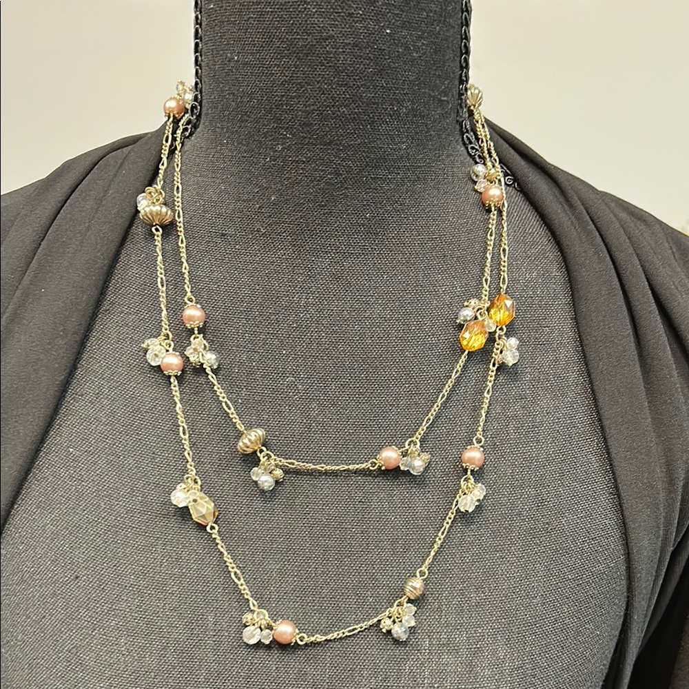 Elegant Gold and Pink Beaded Necklace